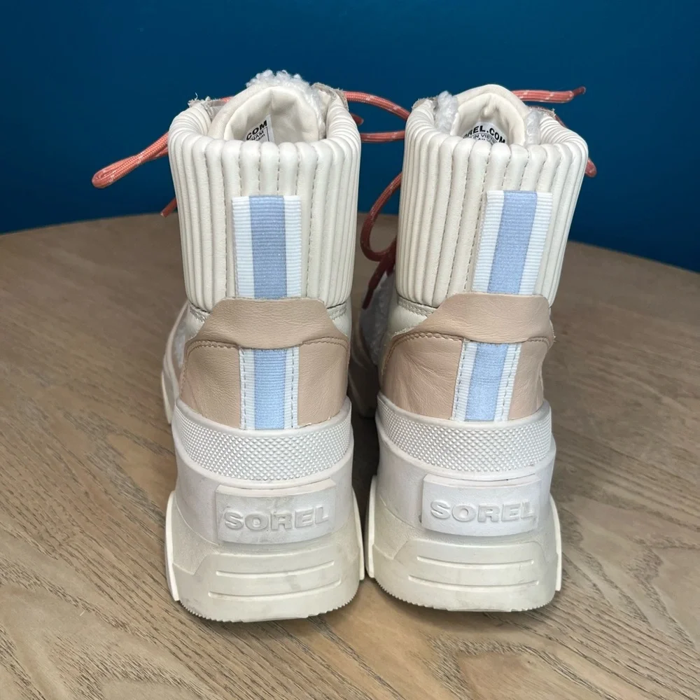 Sorel Women's Brex Cozy Lace Waterproof Boot Nova Sand Sea Salt Size 6.5 - Picture 2 of 10